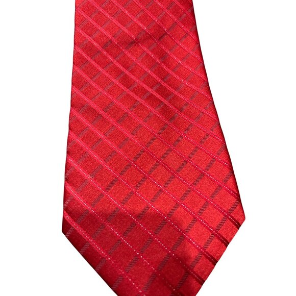 Red Plaid Tie Tales Mens Necktie 100% Polyester - Picture 2 of 8